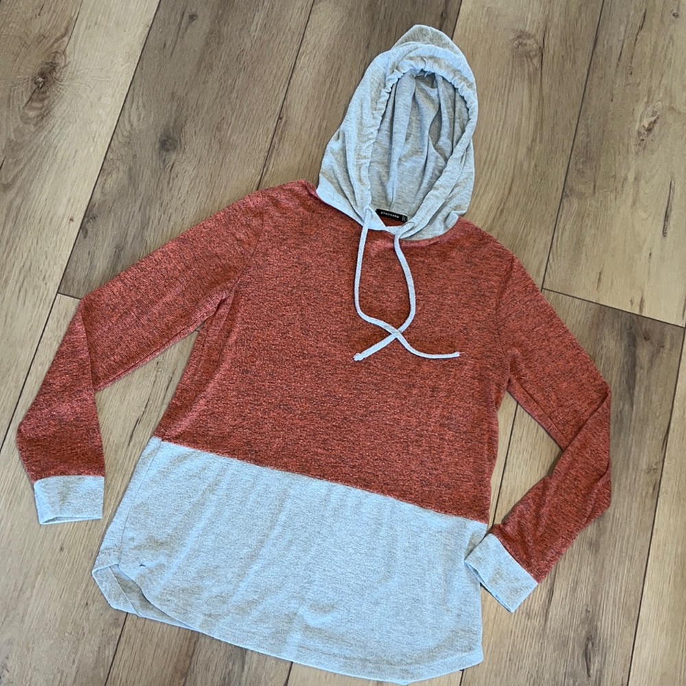 Hoodie top